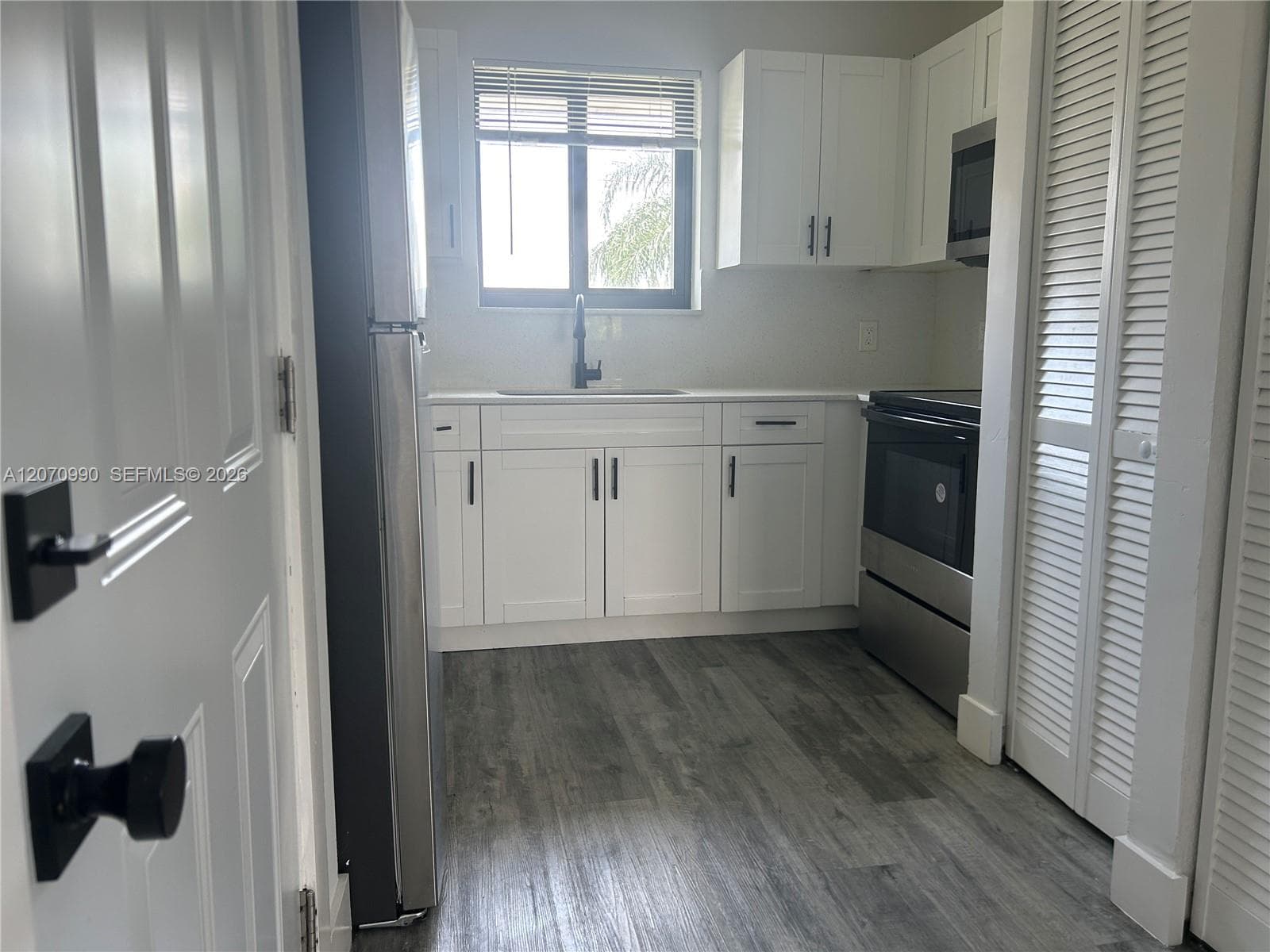 3417 NW 22nd Ave # 12, Miami, FL 33142 photo 3