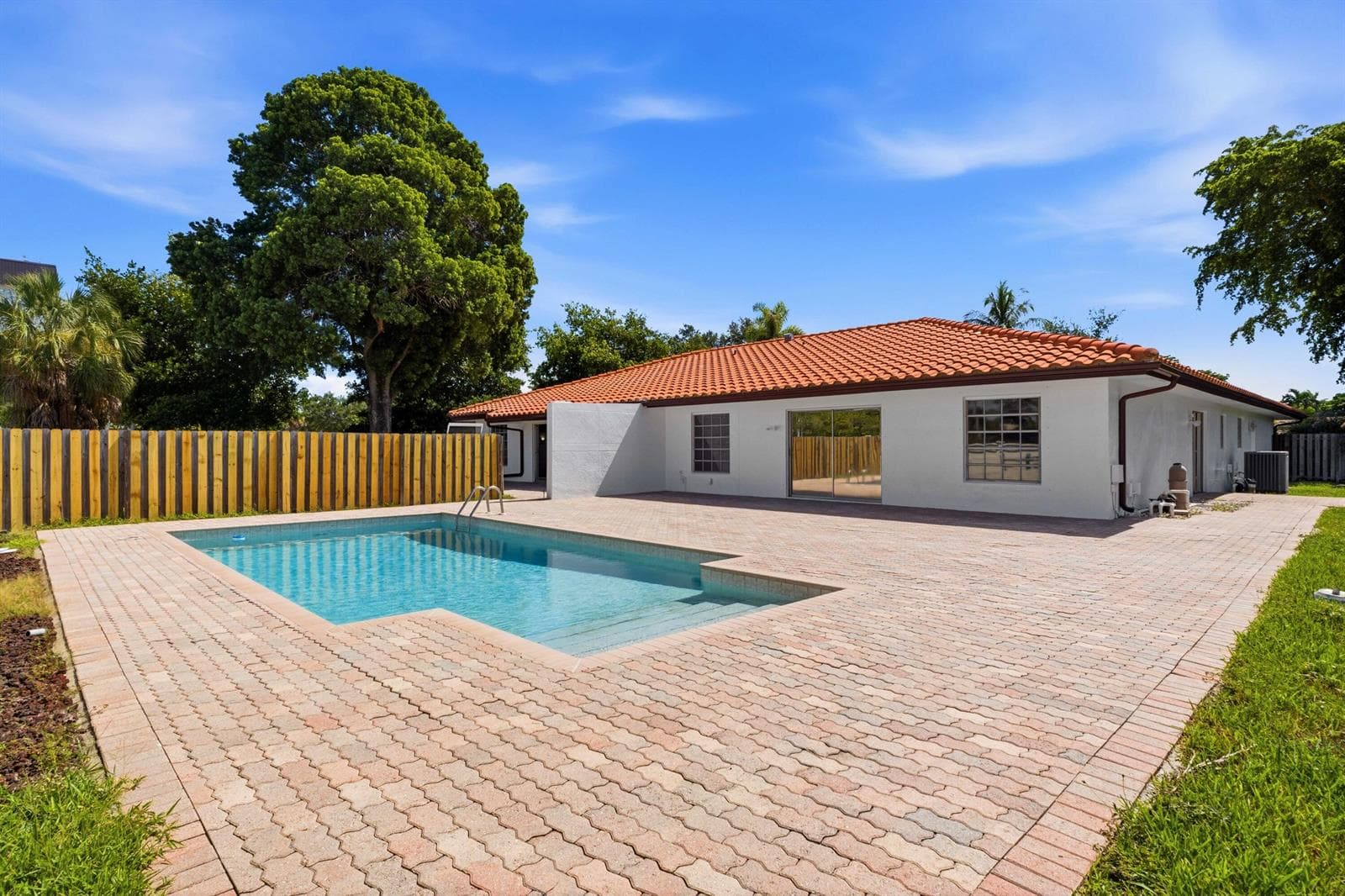 3310 NW 90th Avenue # S, Coral Springs, FL 33065
