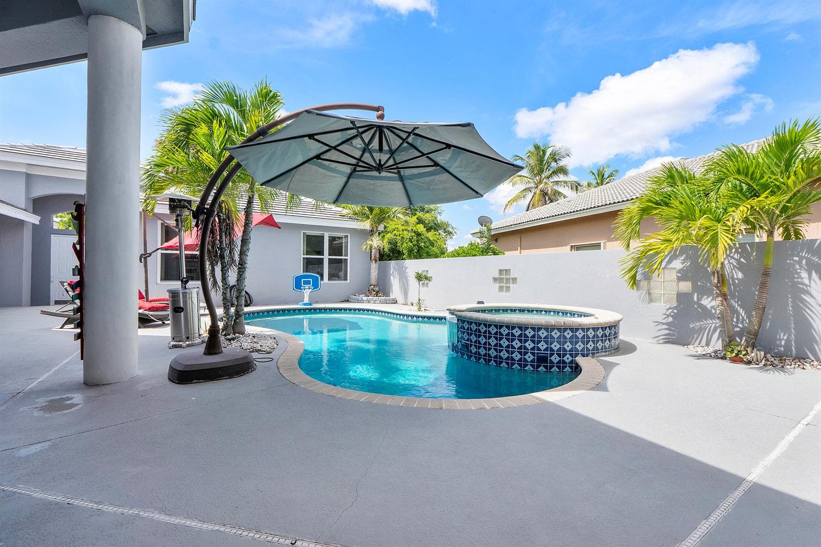 4862 Kensington Circle, Coral Springs, FL 33076 photo 5