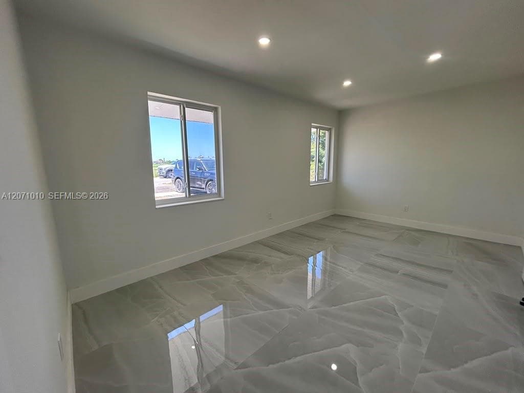 345 SW 18th Ave, Homestead, FL 33030 photo 3