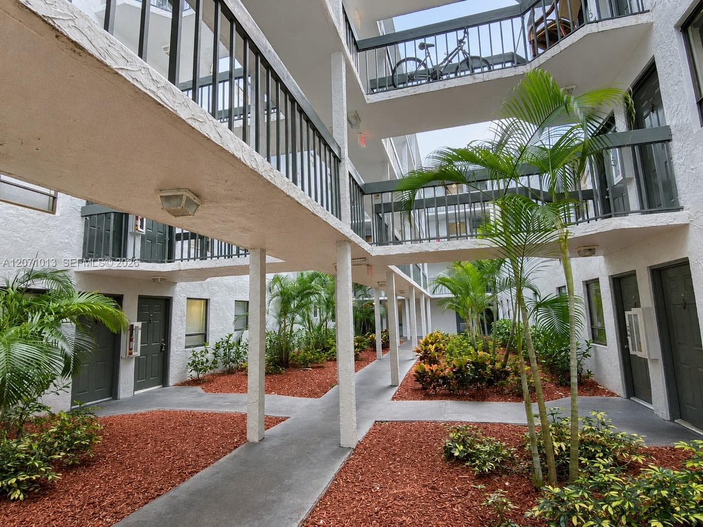 1820 N Congress Ave # 305, West Palm Beach, FL 33401 photo 3