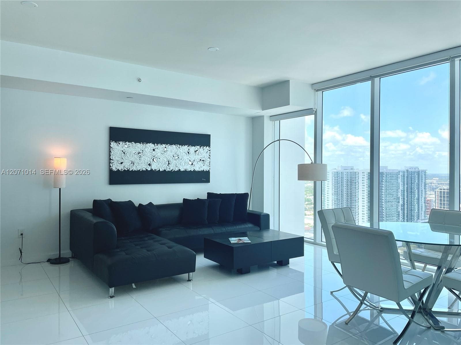 1040 Biscayne Blvd # 3305, Miami, FL 33132 photo 5
