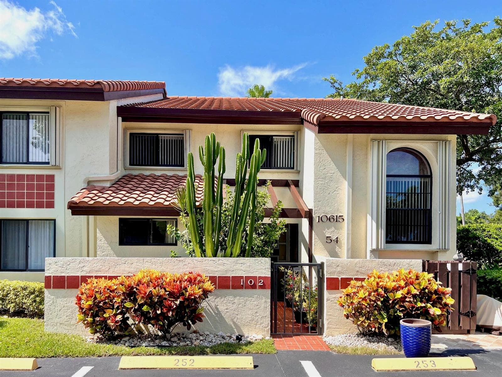 10615 Ocean Palm Way # 102, Boynton Beach, FL 33437