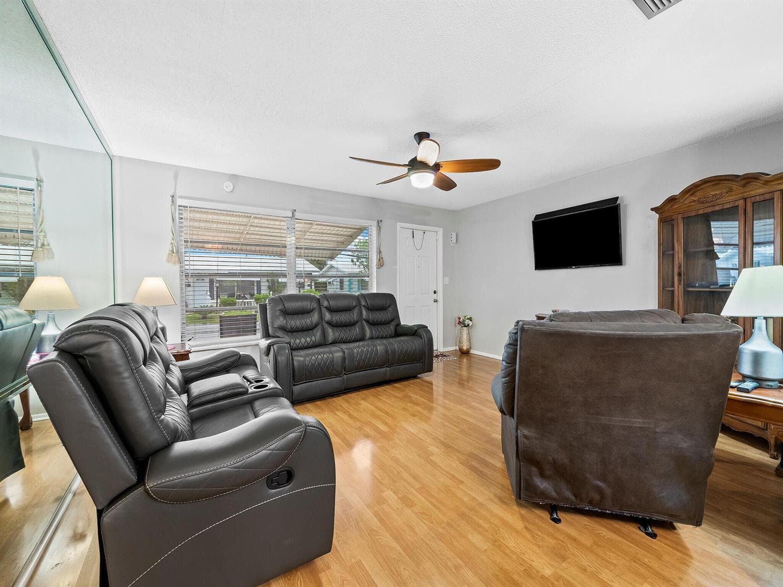 210 NW 25TH Court, Pompano Beach, FL 33064 photo 5