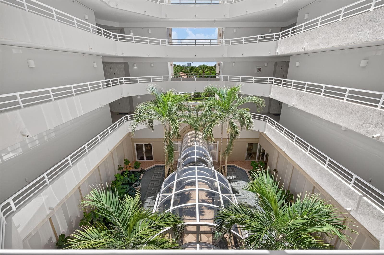 176 HELIOS # 108, Jupiter, FL 33477 photo 3
