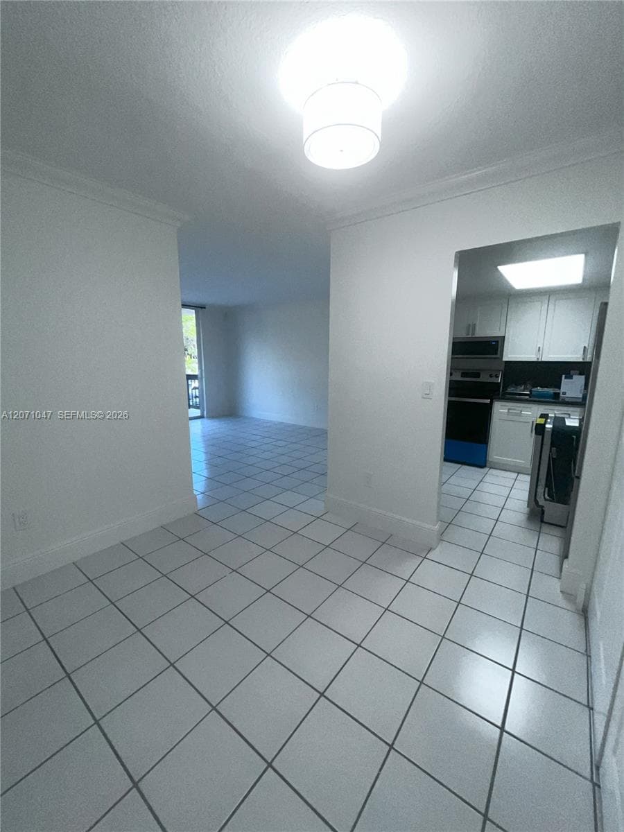 8311 SW 142nd Ave # I204, Miami, FL 33183 photo 5