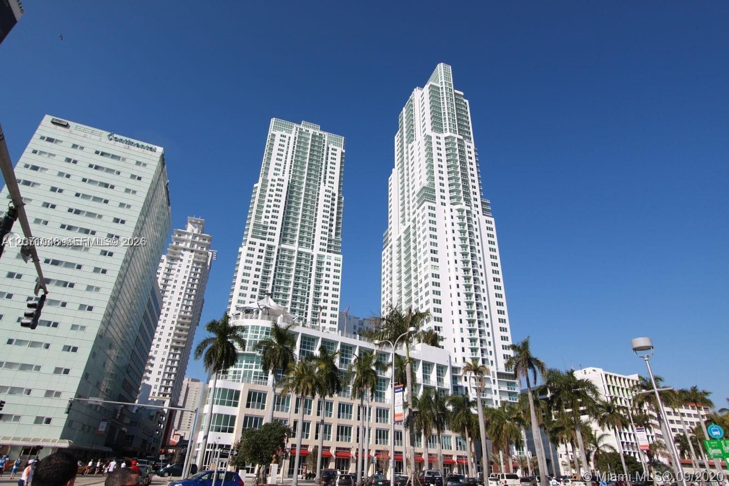 244 Biscayne Blvd # 1707, Miami, FL 33132 photo 2
