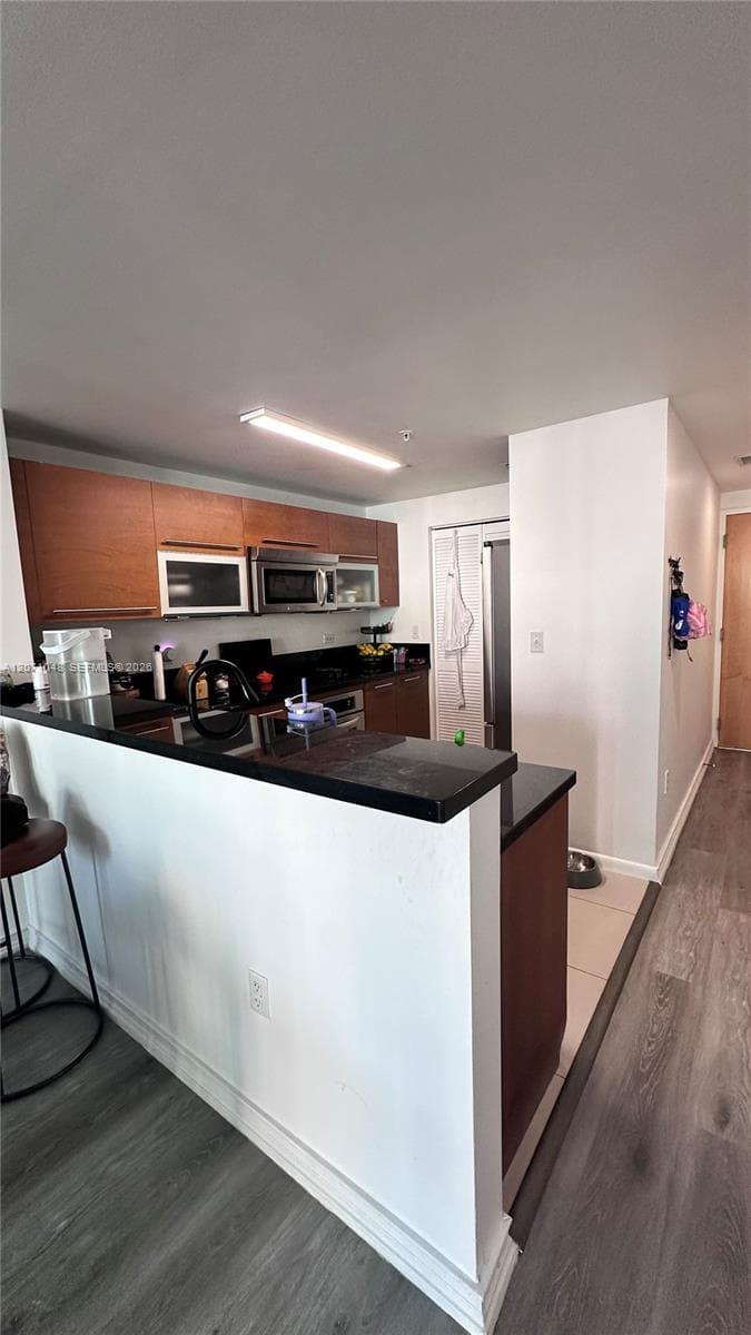 244 Biscayne Blvd # 1707, Miami, FL 33132 photo 5