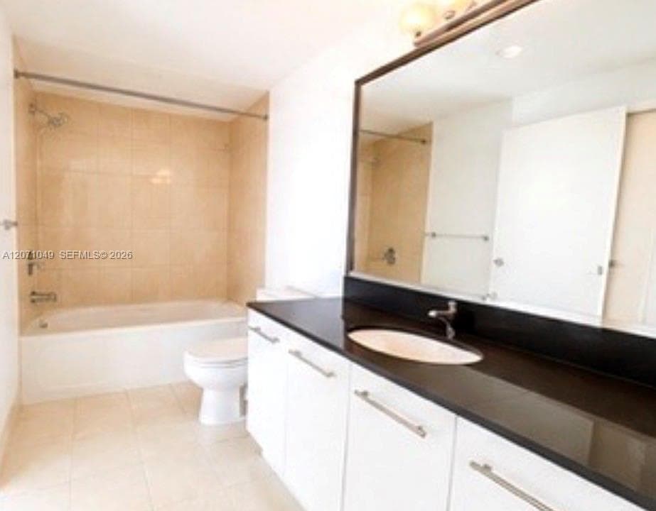 90 SW 3rd St # 3408, Miami, FL 33130 photo 5