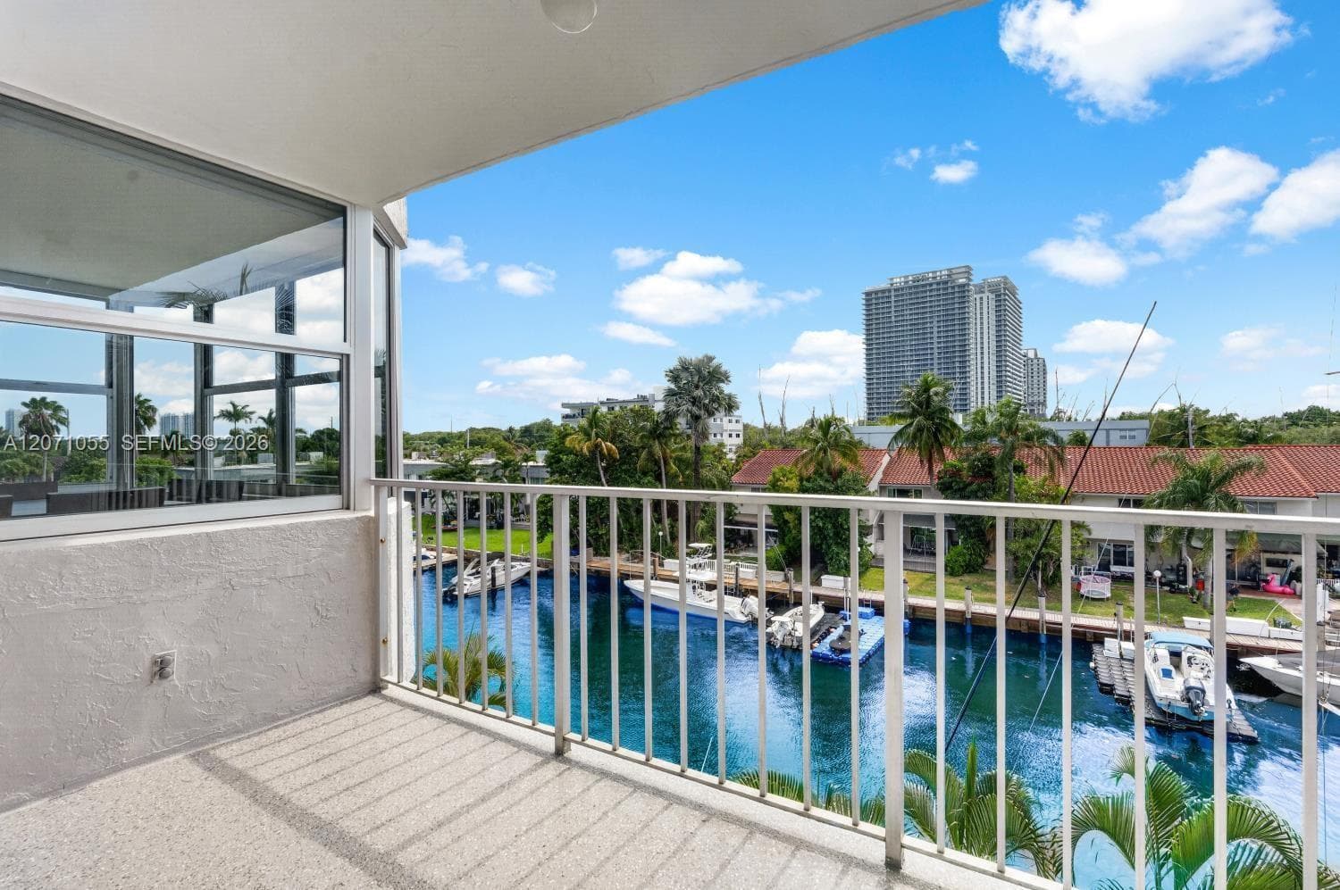 16565 NE 26th Ave # 4E, North Miami Beach, FL 33160
