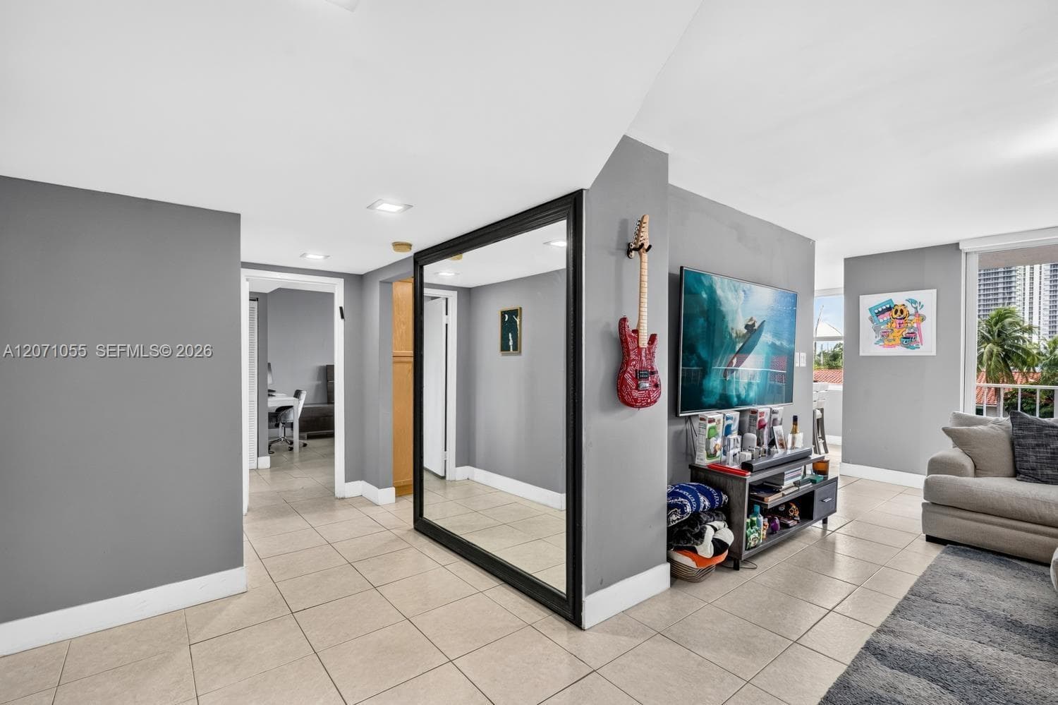 16565 NE 26th Ave # 4E, North Miami Beach, FL 33160 photo 5