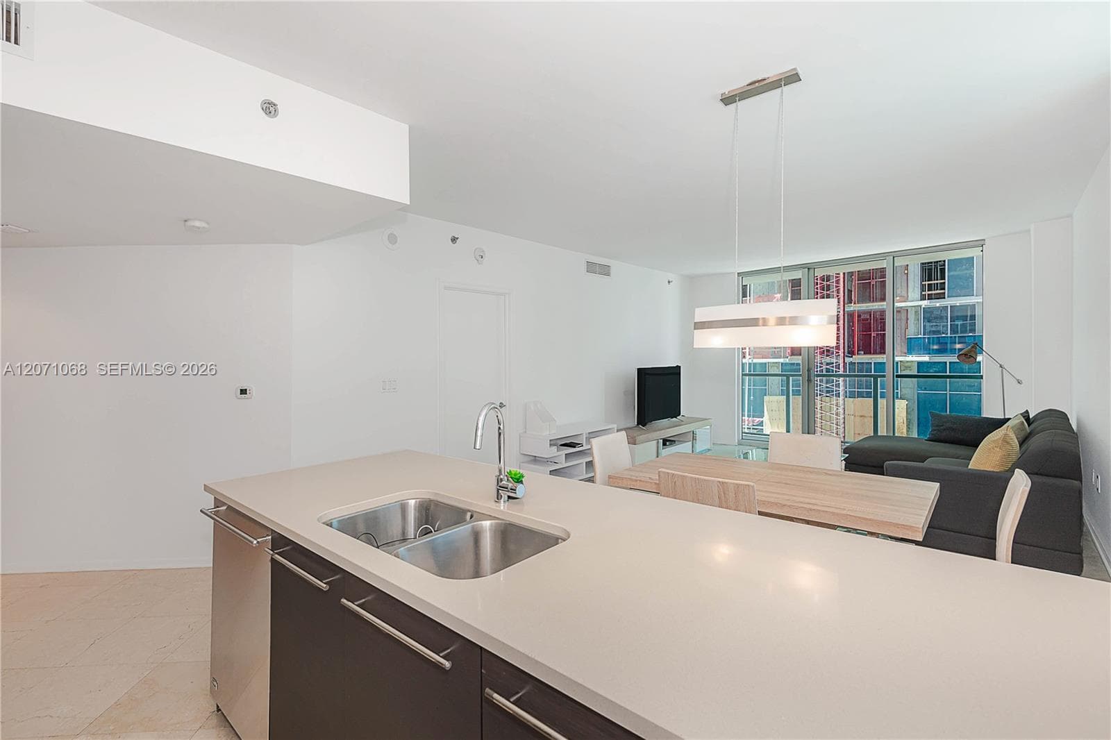55 SE 6th St # 1507, Miami, FL 33131 photo 4