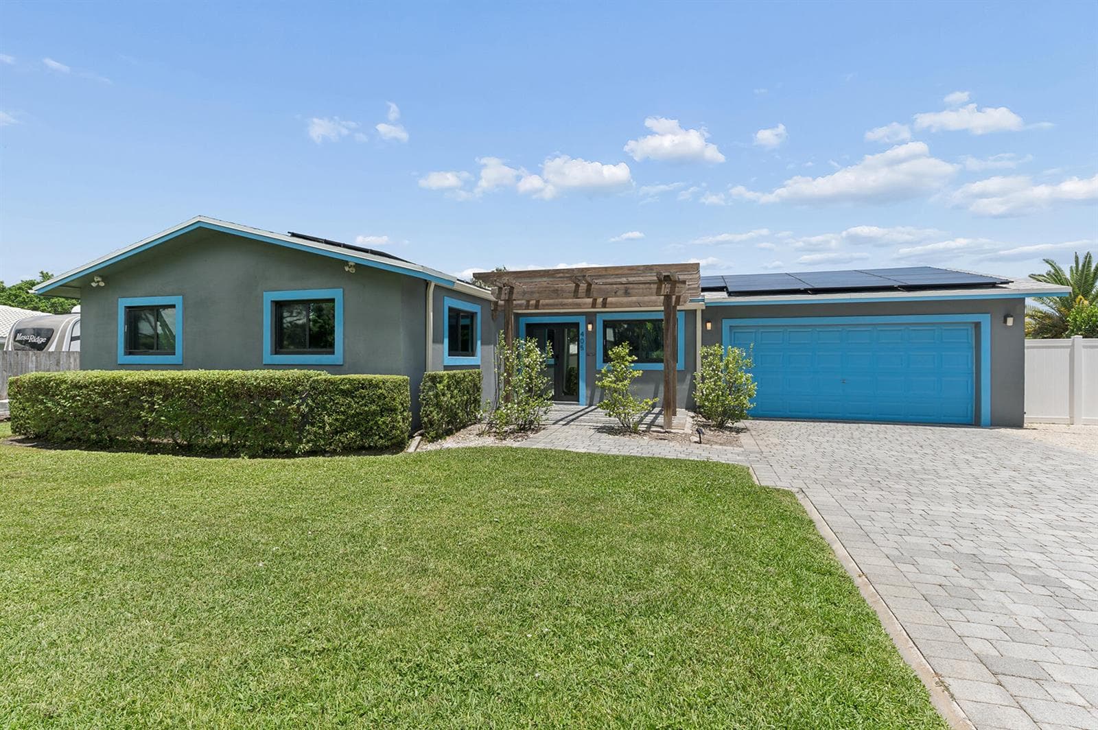 405 CHAPEL HILL Boulevard, Boynton Beach, FL 33435 photo 3