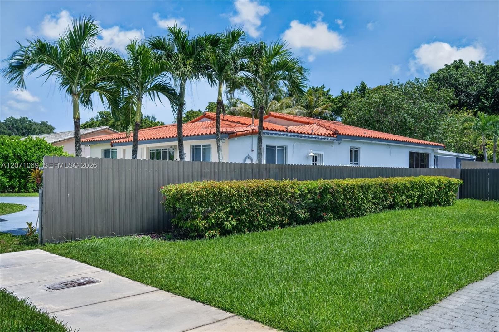 6010 SW 19 ST # 6010, Miami, FL 33155