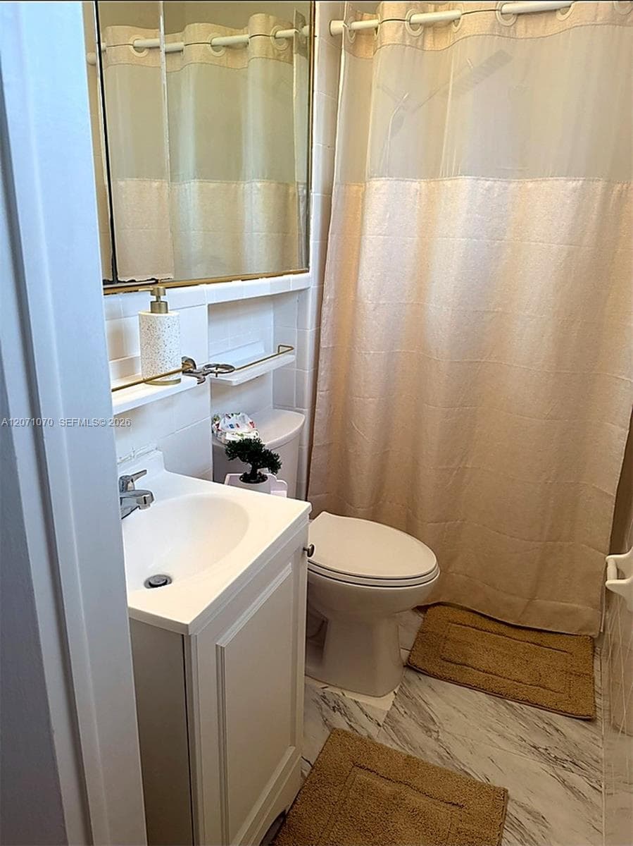 2310 SW 79th Ct, Miami, FL 33155 photo 3