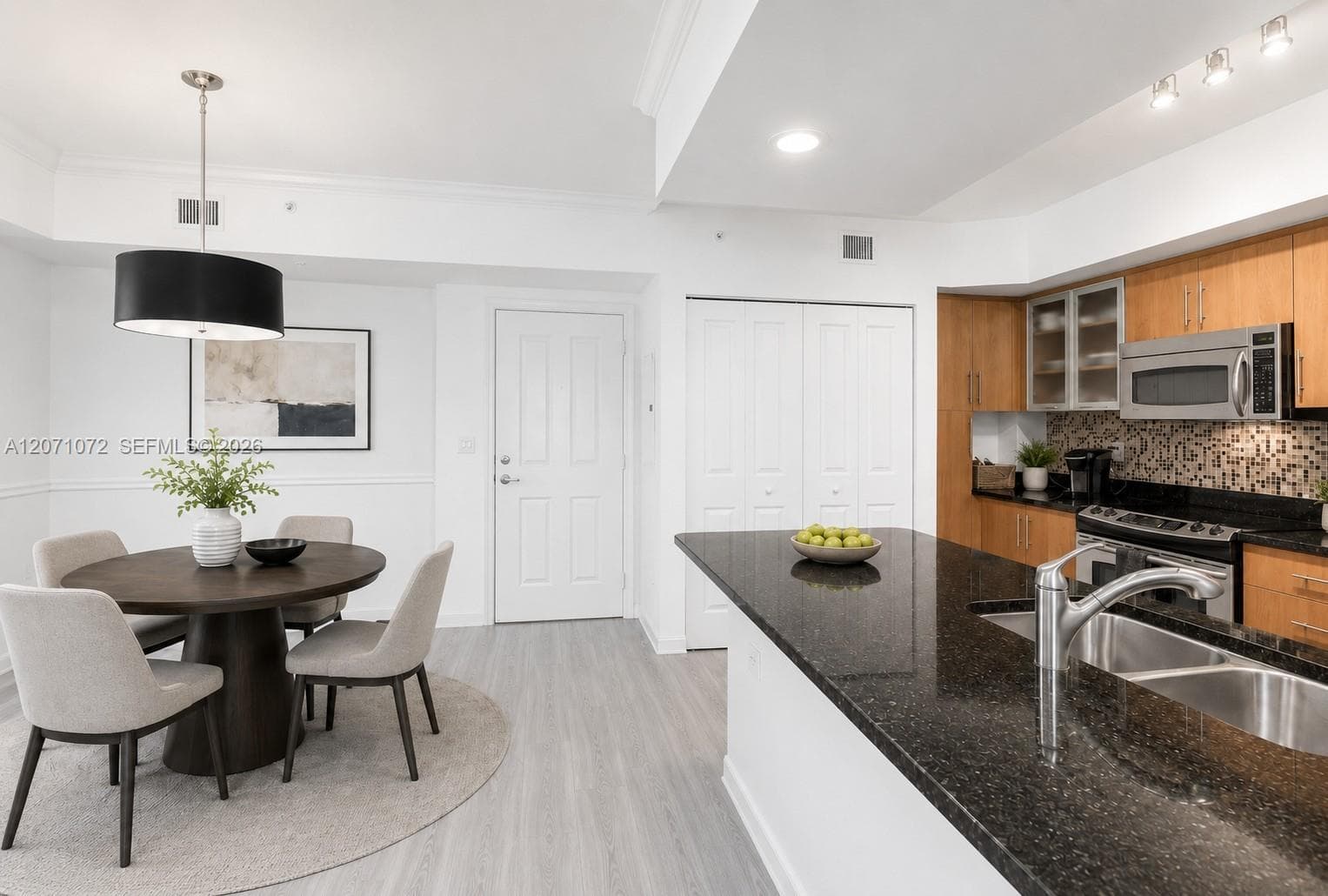 600 S Dixie Hwy # 327, West Palm Beach, FL 33401 photo 2