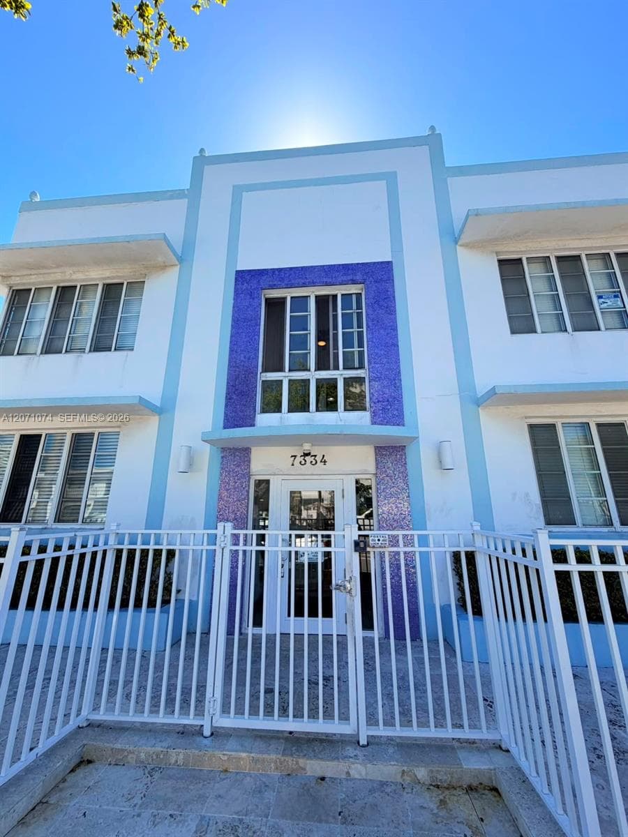 7334 Harding Ave # 6, Miami Beach, FL 33141
