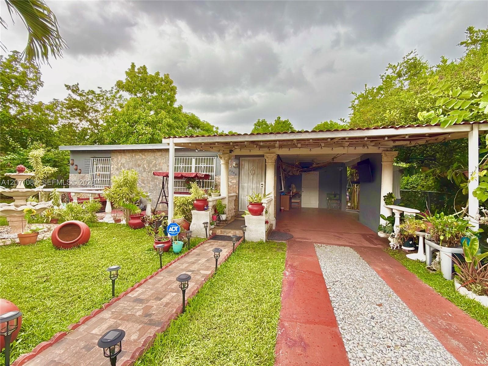 12550 NW 1st Ave, North Miami, FL 33168 photo 2