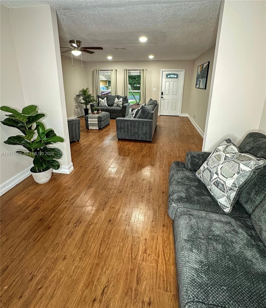 177 Dove Cir, Royal Palm Beach, FL 33411 photo 4