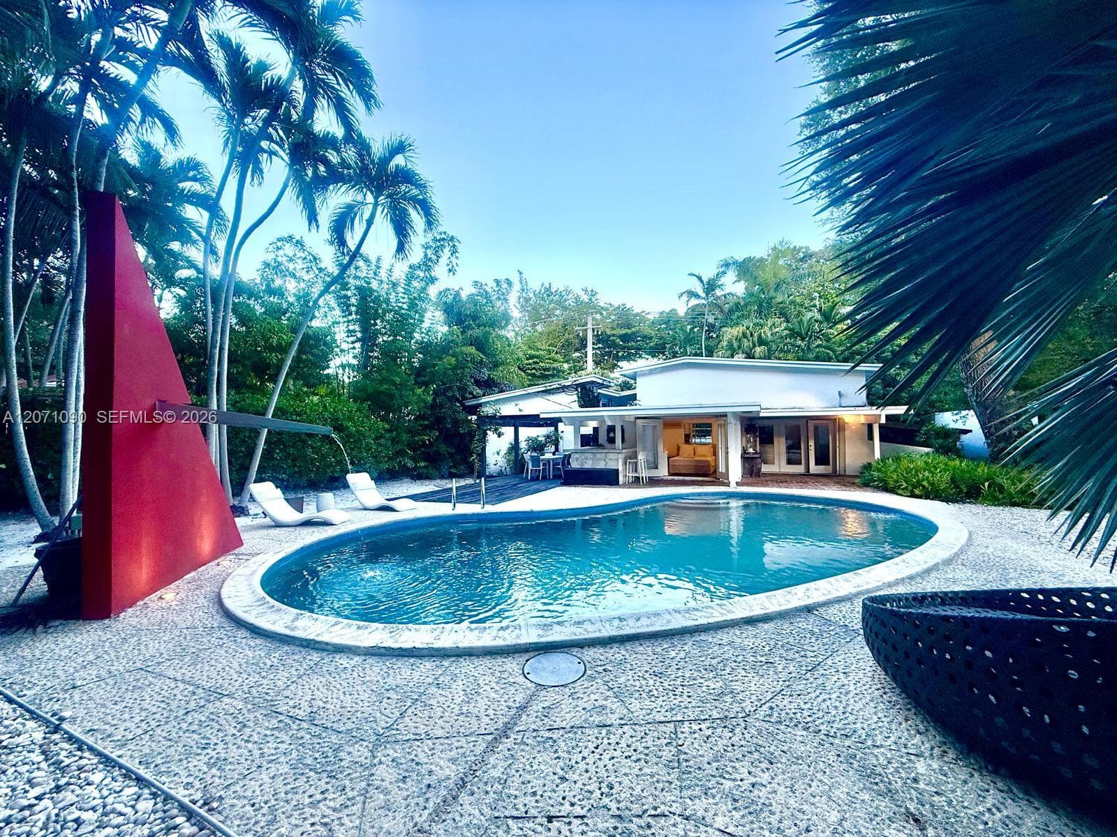3596 Main Hwy, Miami, FL 33133 photo 4