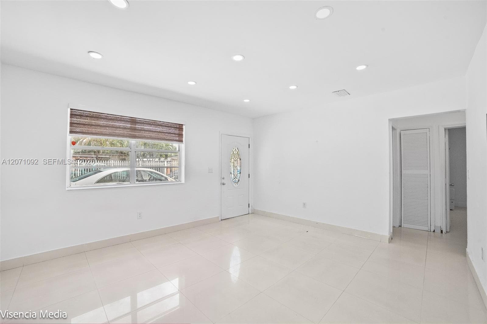 1442 NW 113th Ter, Miami, FL 33167 photo 3