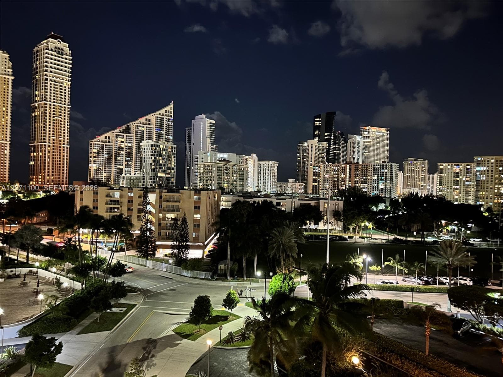 17800 N Bay Rd # 803, Sunny Isles Beach, FL 33160 photo 2