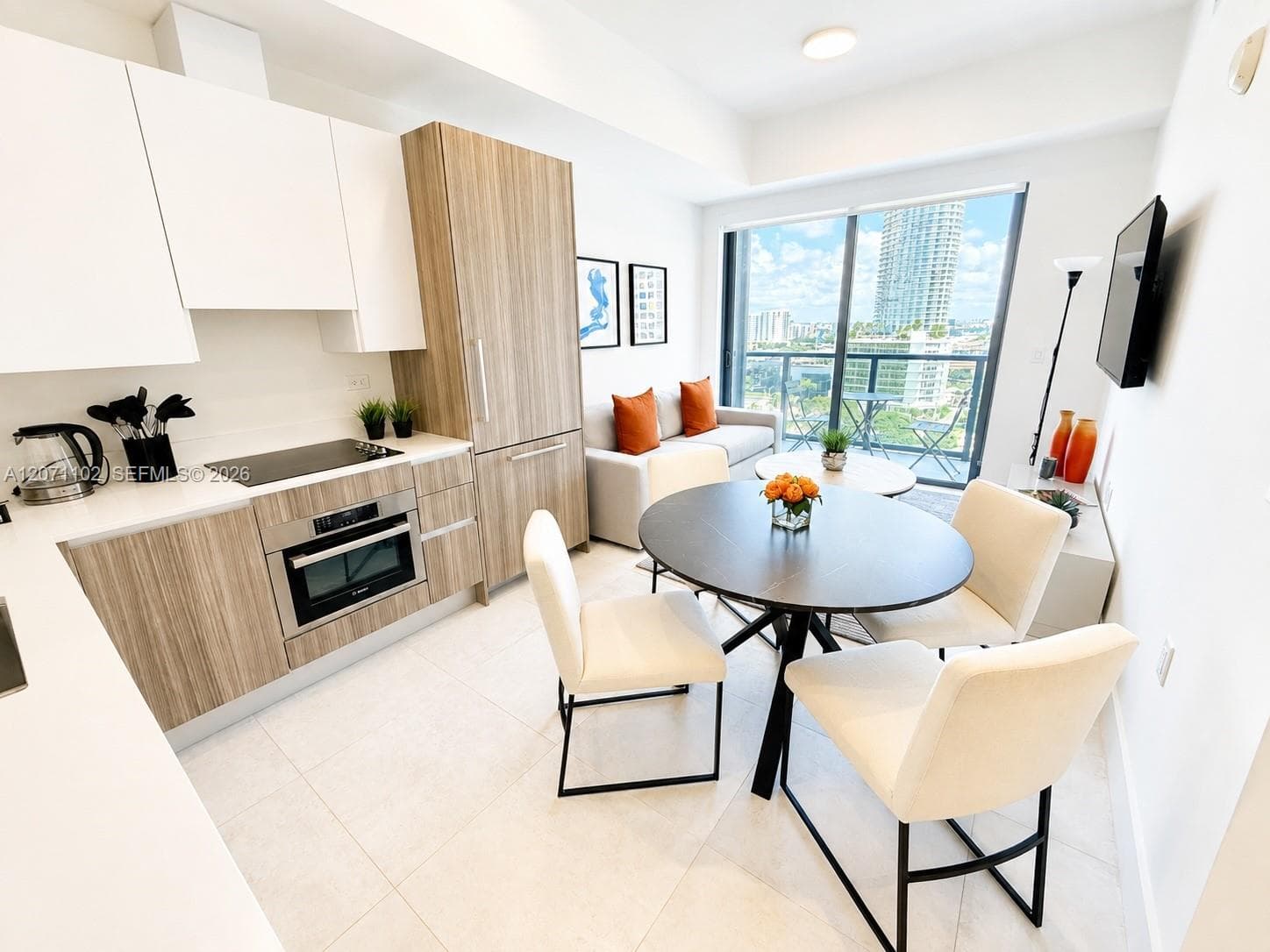 239 SW 9 St # 1504, Miami, FL 33130
