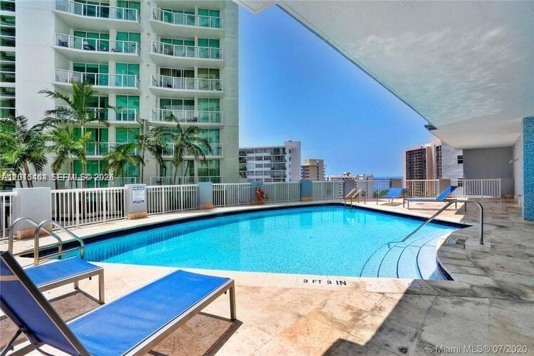 170 SE 14th St # 1506, Miami, FL 33131 photo 3