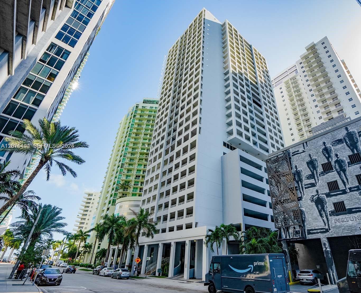 170 SE 14th St # 1506, Miami, FL 33131