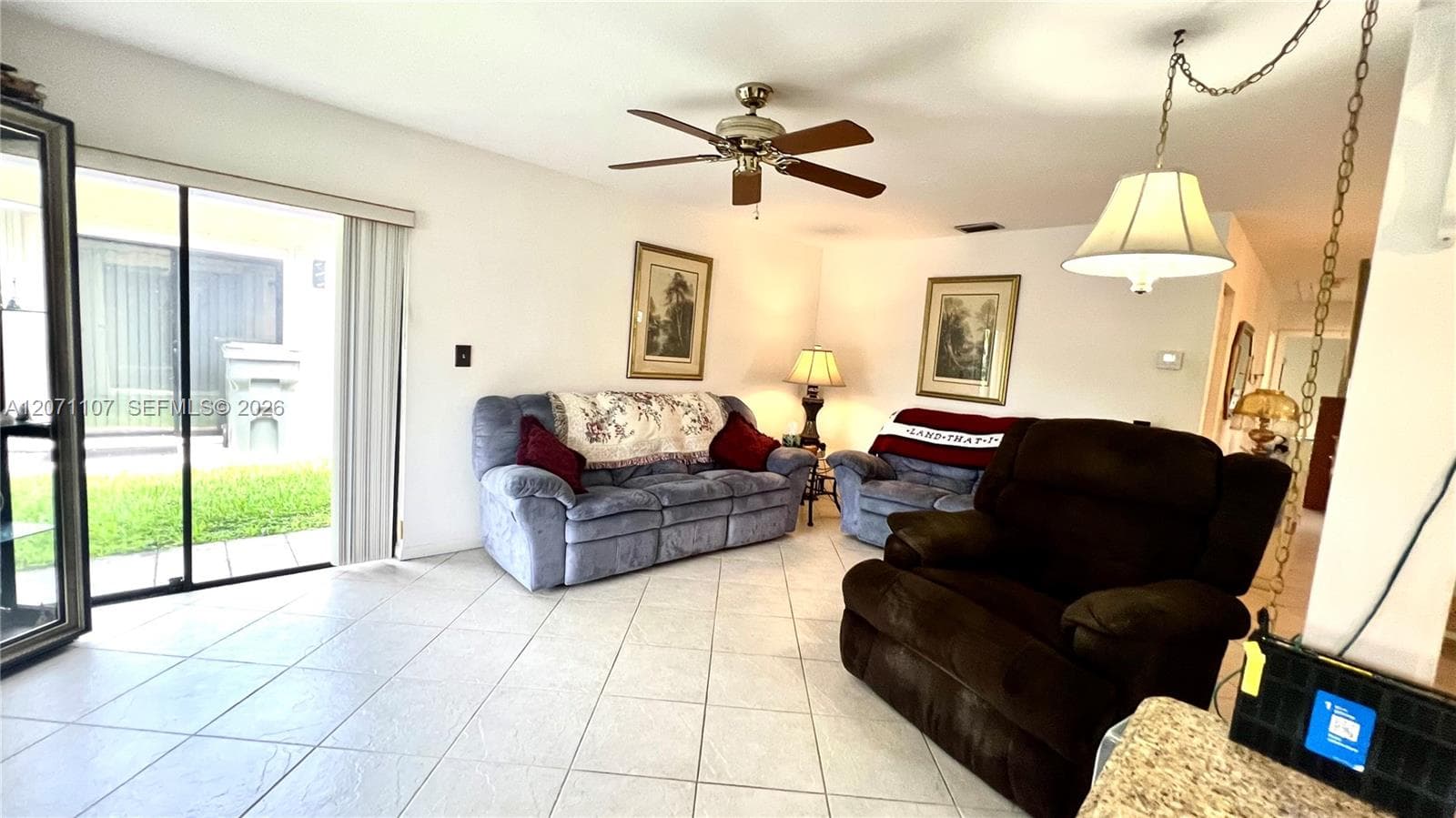 5437 Mendoza St, West Palm Beach, FL 33415 photo 5