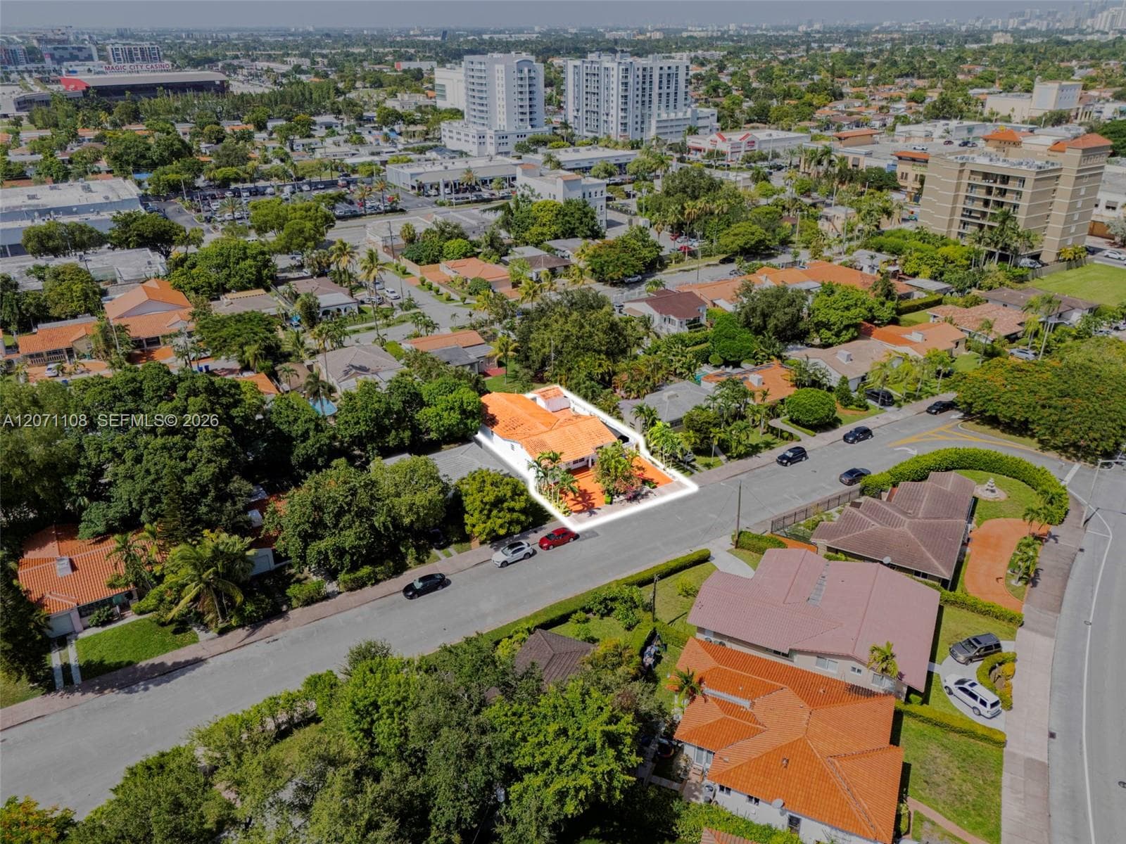 41 Campina Ct, Coral Gables, FL 33134 photo 4
