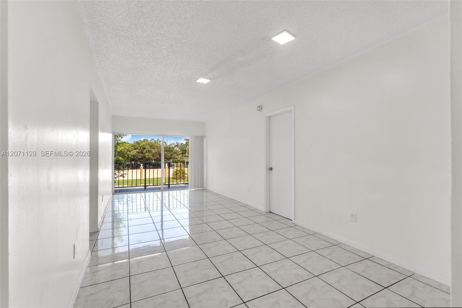 400 NE 18th Ave # 208, Homestead, FL 33033 photo 5