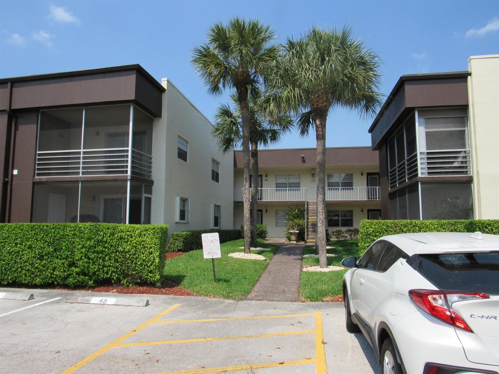 737 Normandy P, Delray Beach, FL 33484 photo 2