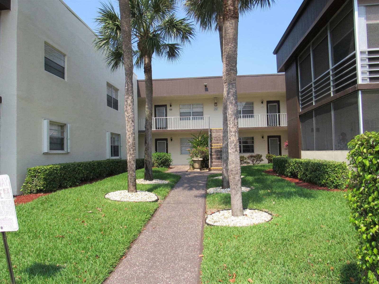737 Normandy P, Delray Beach, FL 33484 photo 3