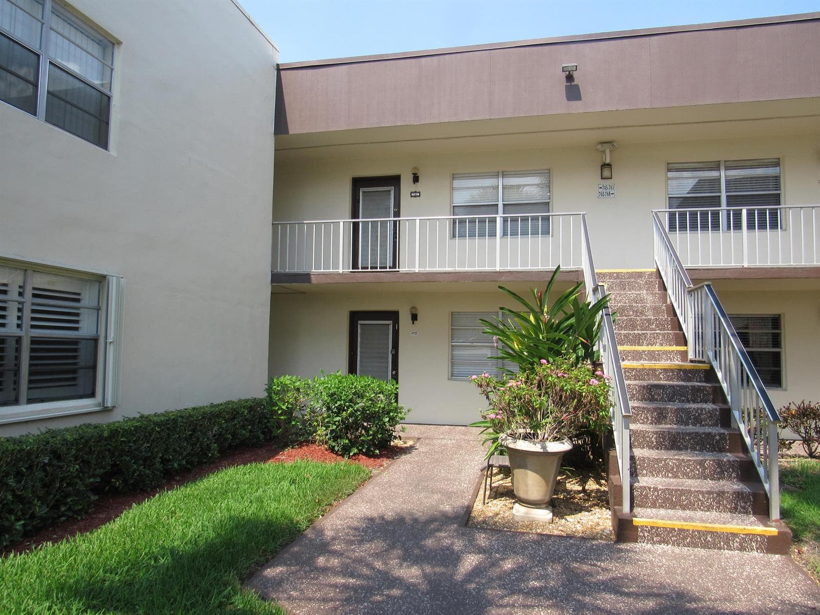 737 Normandy P, Delray Beach, FL 33484 photo 4