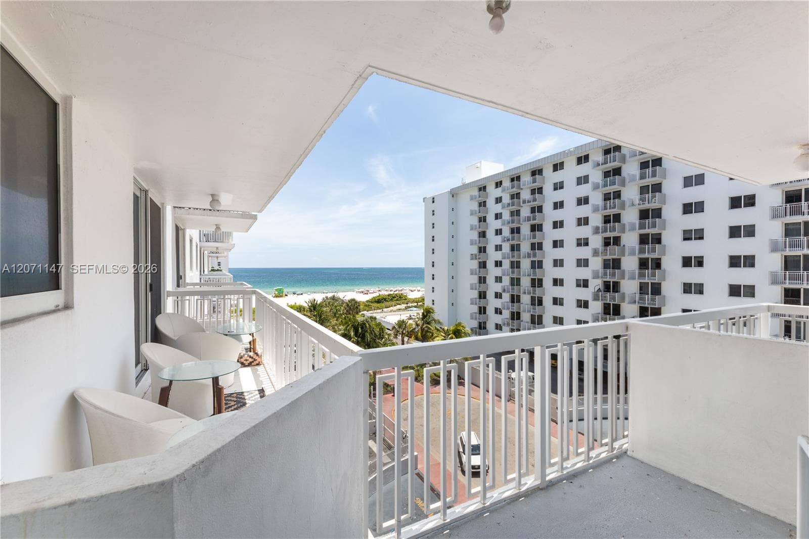 401 Ocean Dr # 607, Miami Beach, FL 33139 photo 2