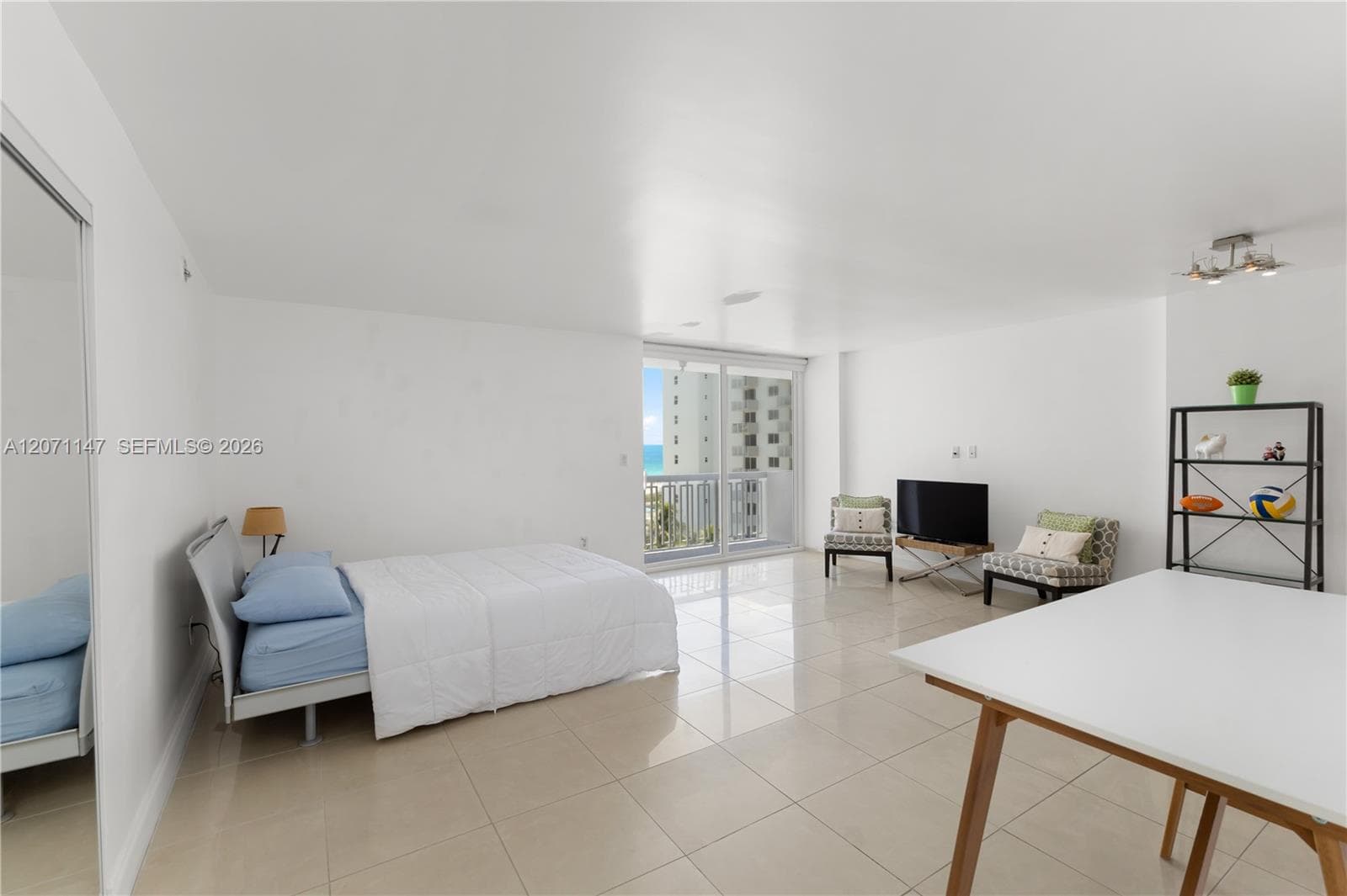 401 Ocean Dr # 607, Miami Beach, FL 33139 photo 4