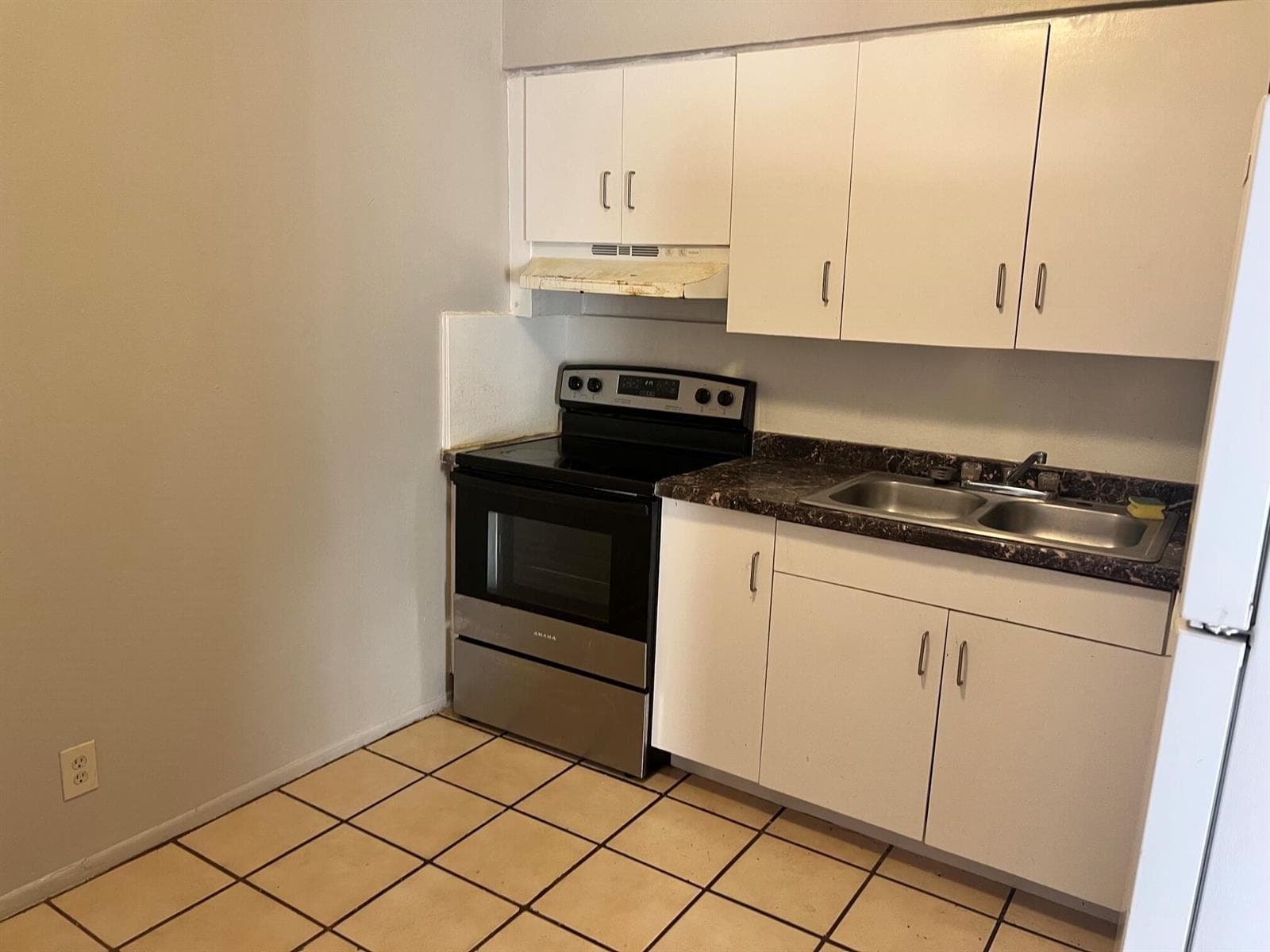3930 NW 31ST Terrace # 3, Lauderdale Lakes, FL 33309 photo 3