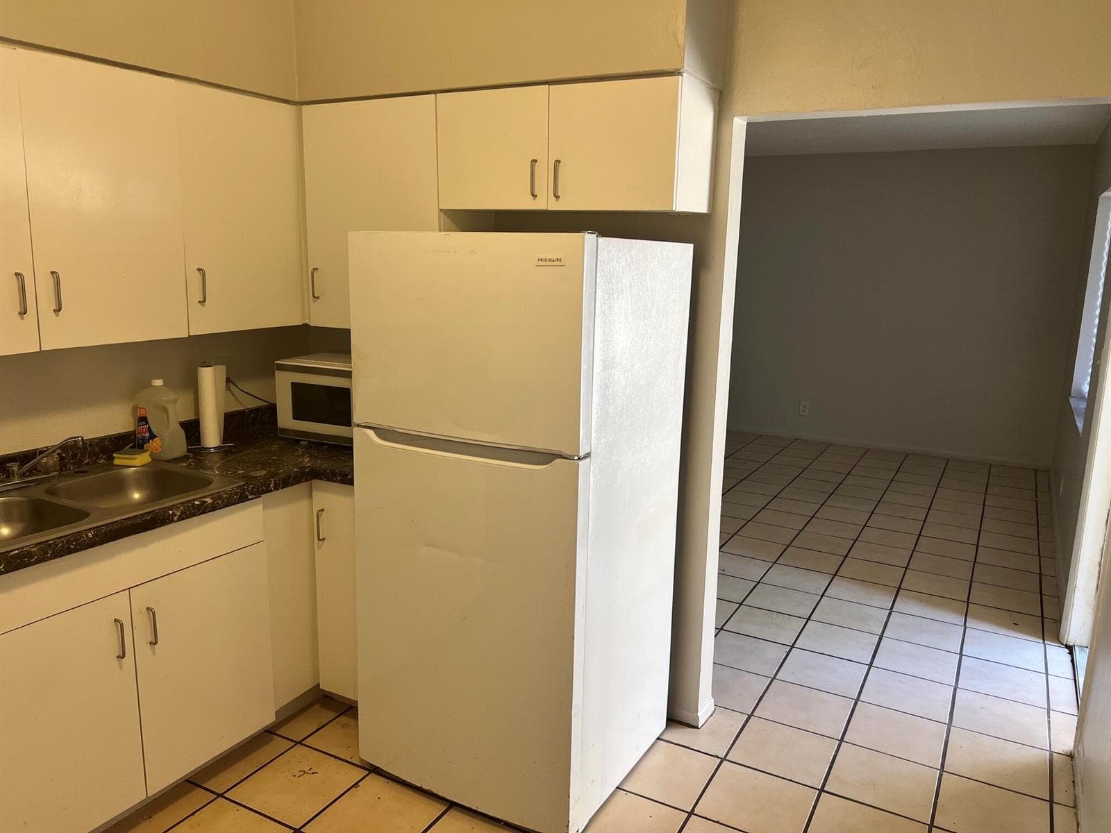 3930 NW 31ST Terrace # 3, Lauderdale Lakes, FL 33309 photo 4