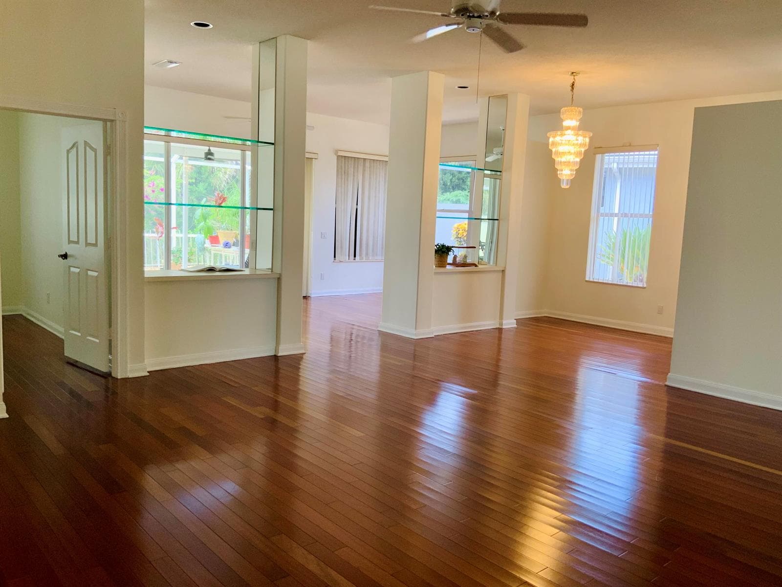 7564 SE BAY CEDAR Circle, Hobe Sound, FL 33455 photo 2