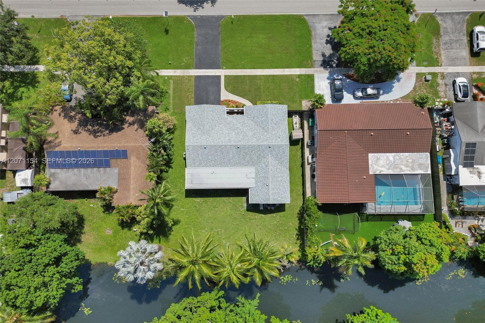 5321 SW 90th Ave, Cooper City, FL 33328 photo 2