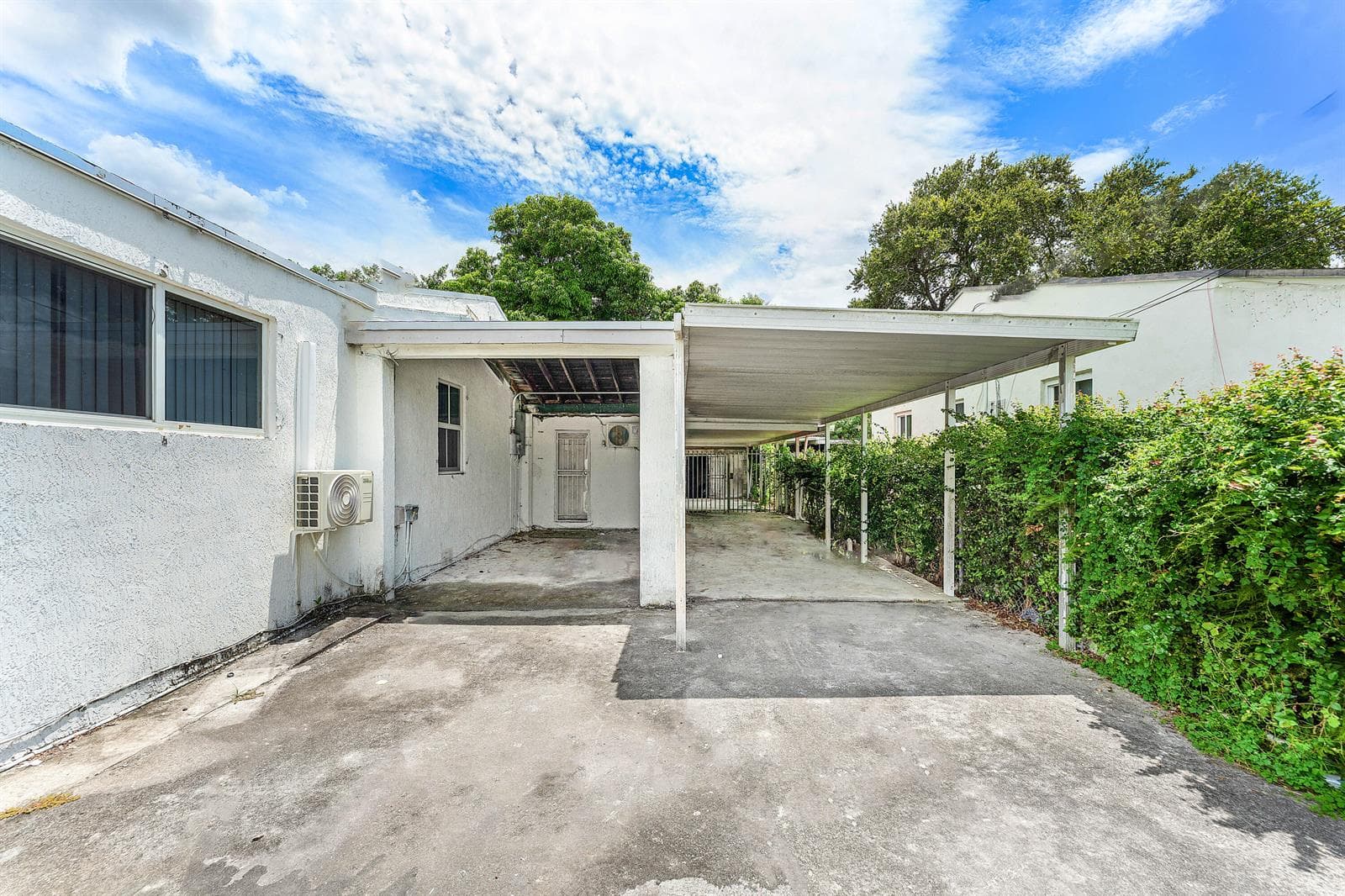 2030 NW 43rd Street, Miami, FL 33142 photo 5