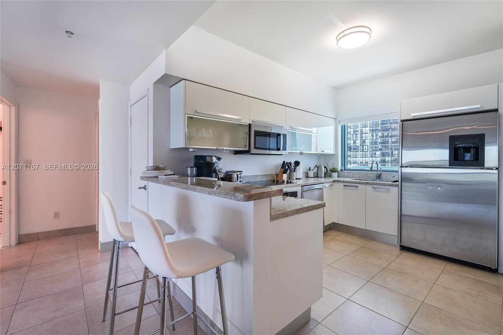 601 NE 36th St # 1106, Miami, FL 33137 photo 4