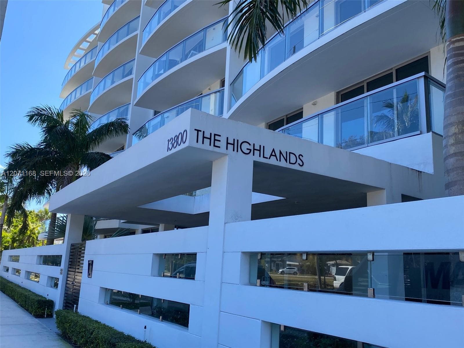 13800 Highland Dr # PH3, North Miami Beach, FL 33181