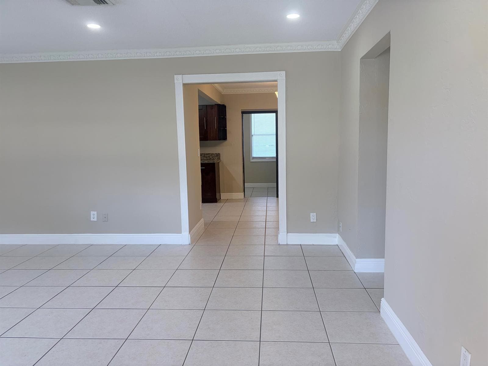 7302 WESTWOOD Drive, Tamarac, FL 33321 photo 3