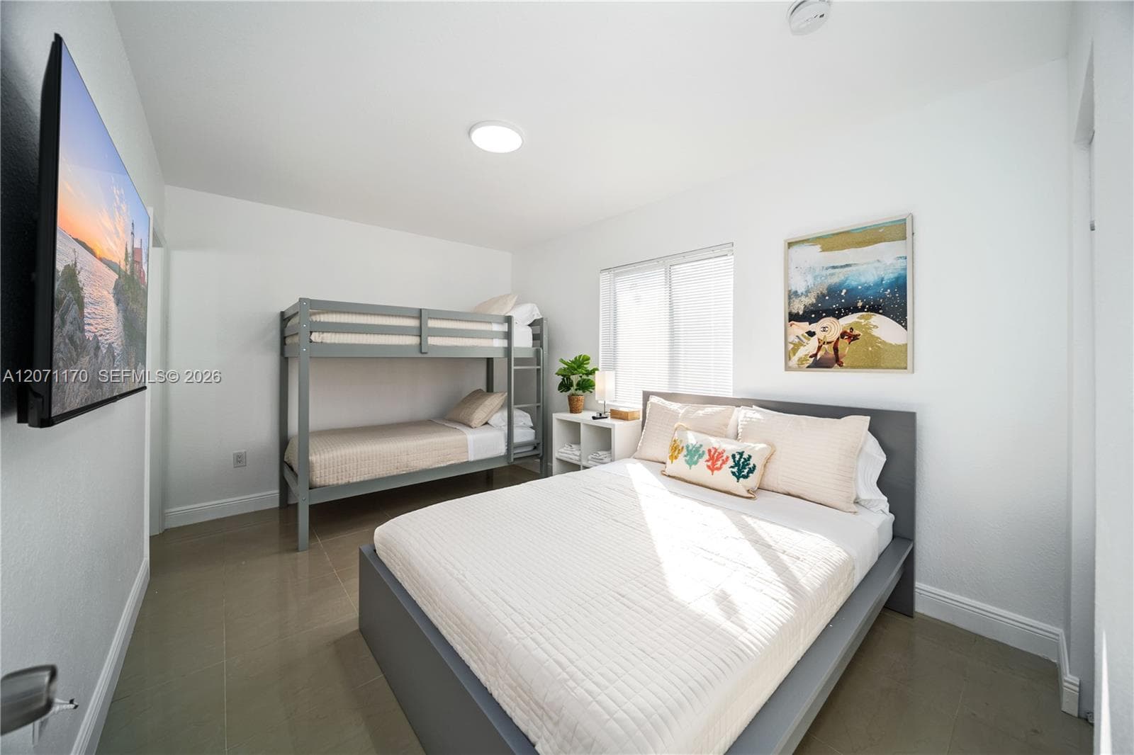 1250 NE 110th St # 1250, Miami, FL 33161 photo 2