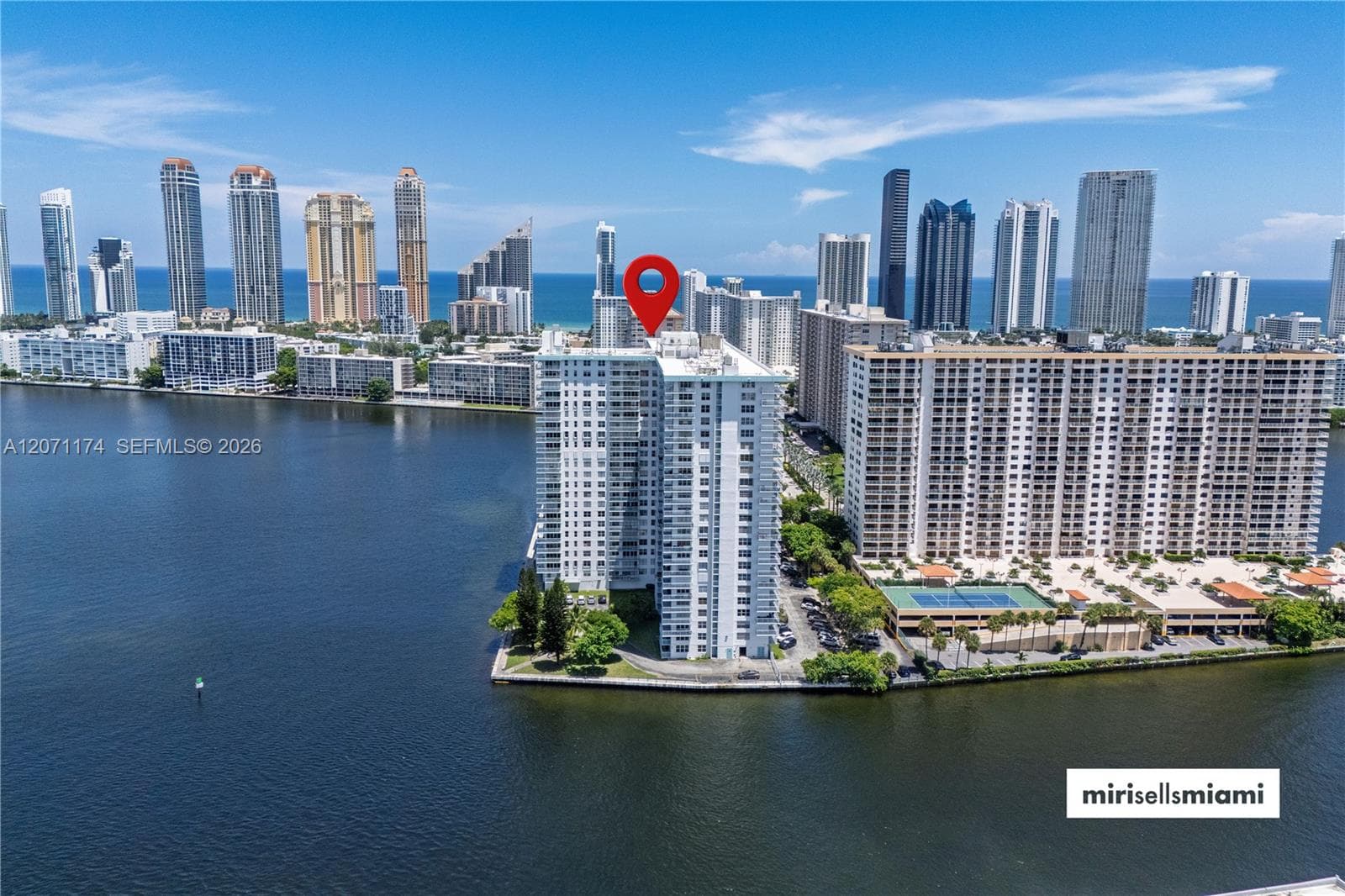 301 174th St # 1901, Sunny Isles Beach, FL 33160 photo 2