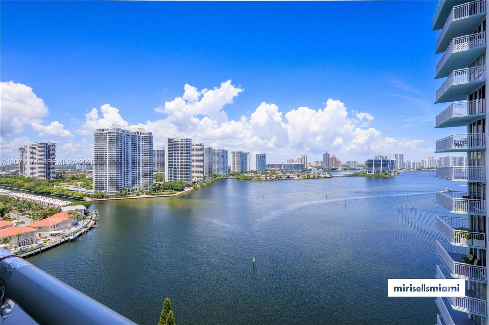 301 174th St # 1901, Sunny Isles Beach, FL 33160 photo 3