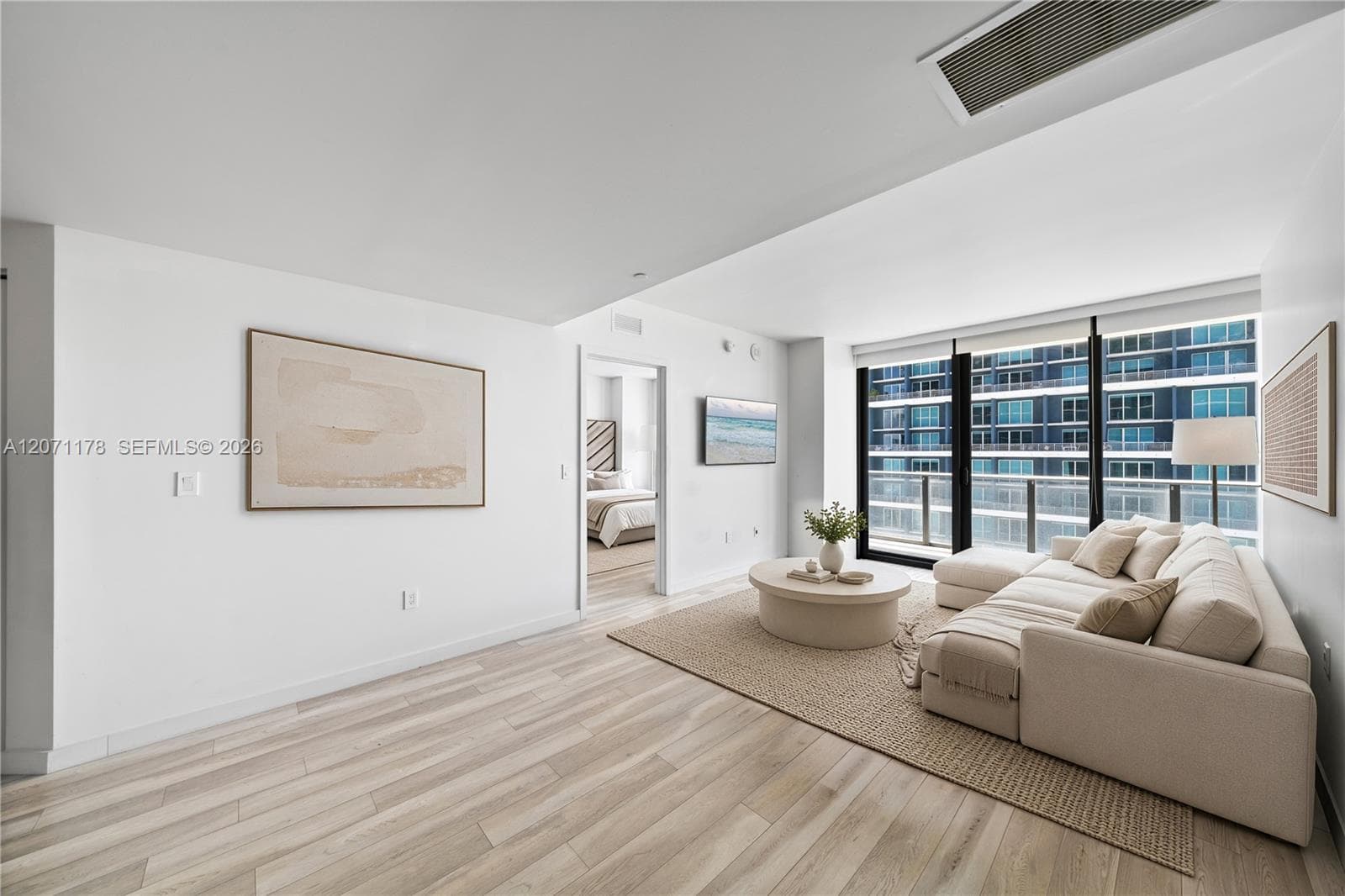 1300 S Miami Ave # 3709, Miami, FL 33130 photo 2