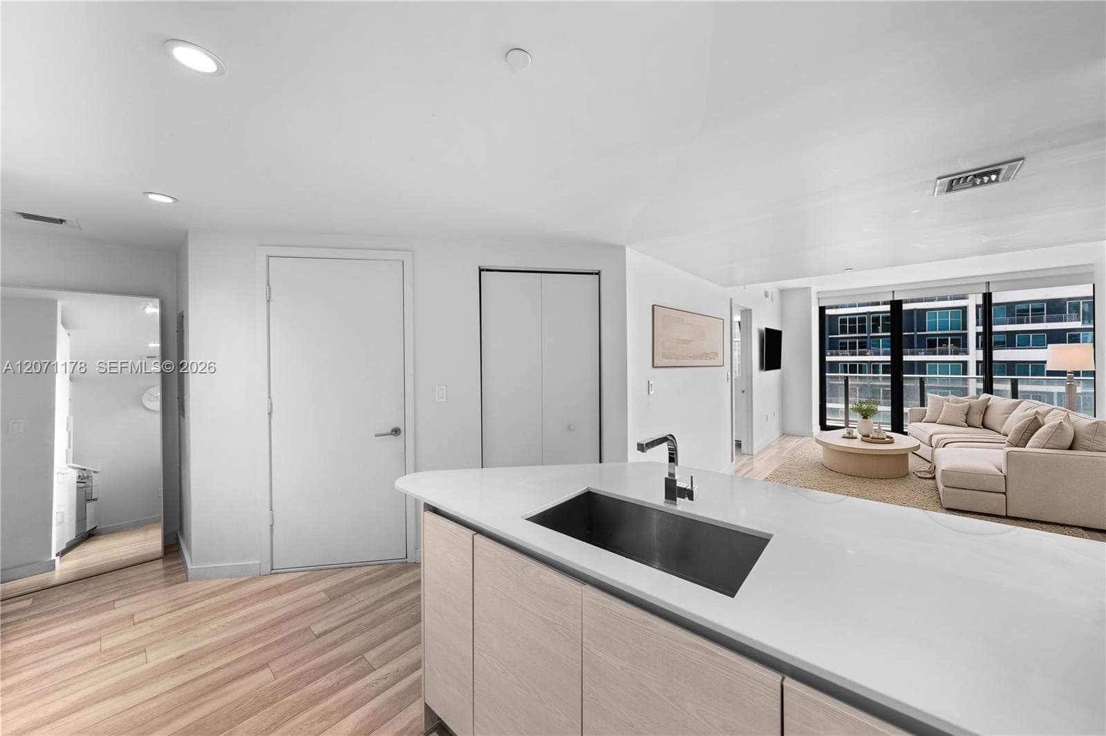 1300 S Miami Ave # 3709, Miami, FL 33130 photo 5